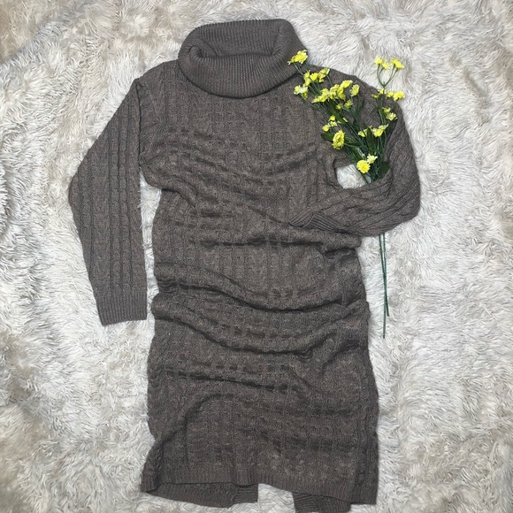 WILL NOT LET ME DELETE - Picture 1 of 5